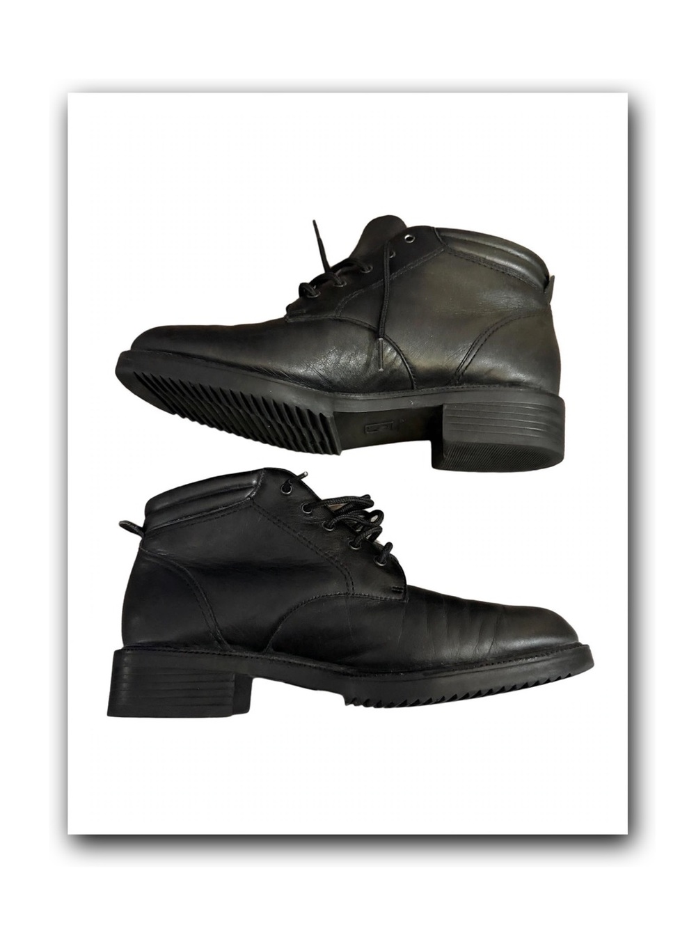 NWOB Vintage Women's Black Lace-Up Ankle Booties